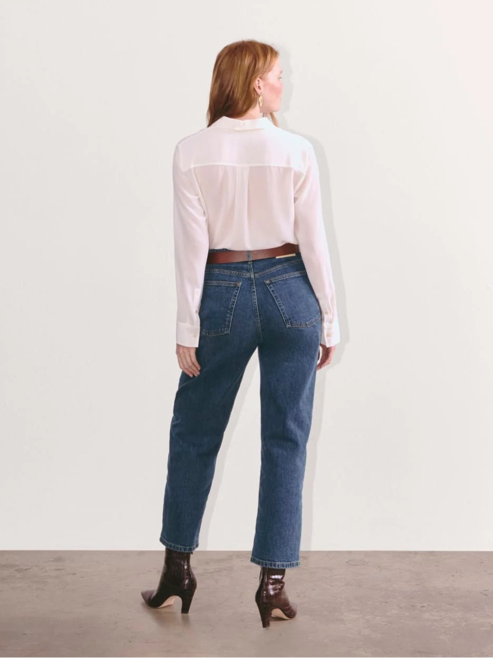 Everlane Way-High Jeans in Vintage Indigo - Picture 2 of 7